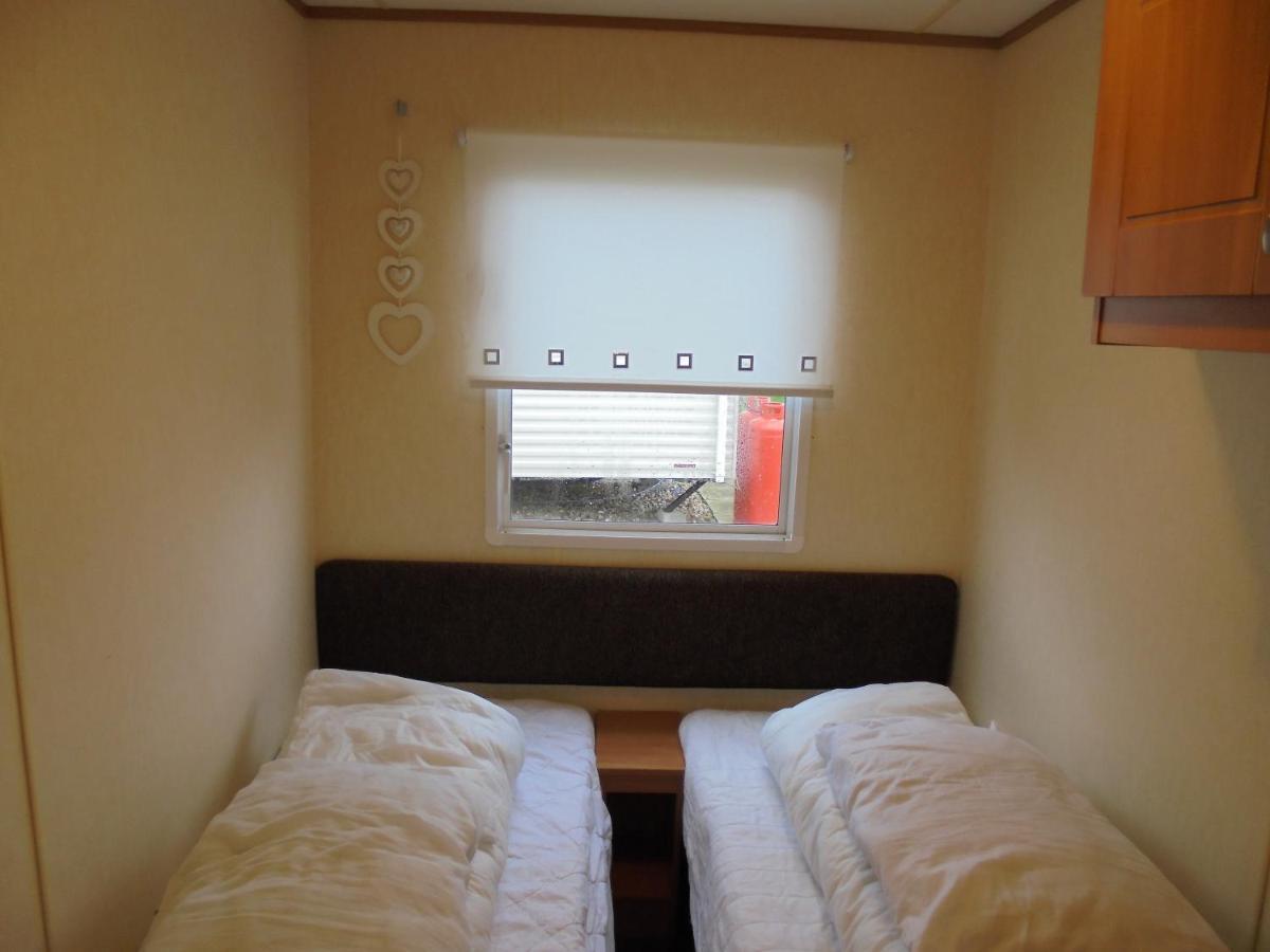 6 Berth Heated On The Chase Brisbane Apartment Ingoldmells Exterior photo