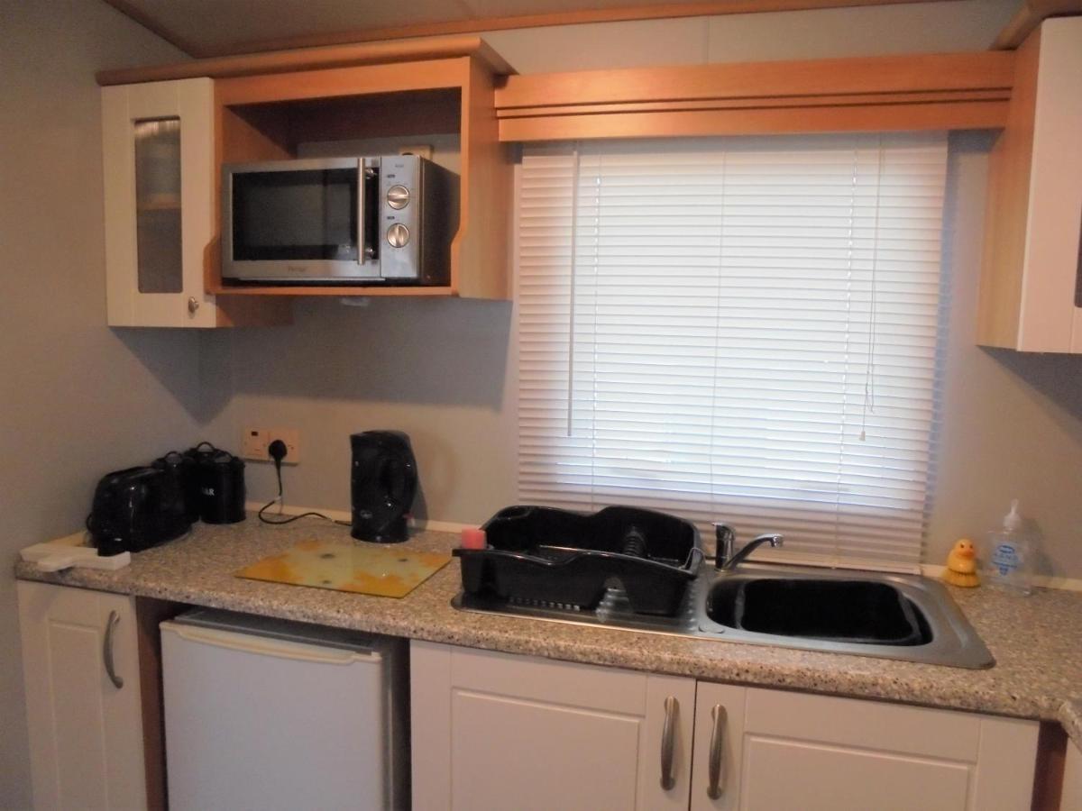 6 Berth Heated On The Chase Brisbane Apartment Ingoldmells Exterior photo