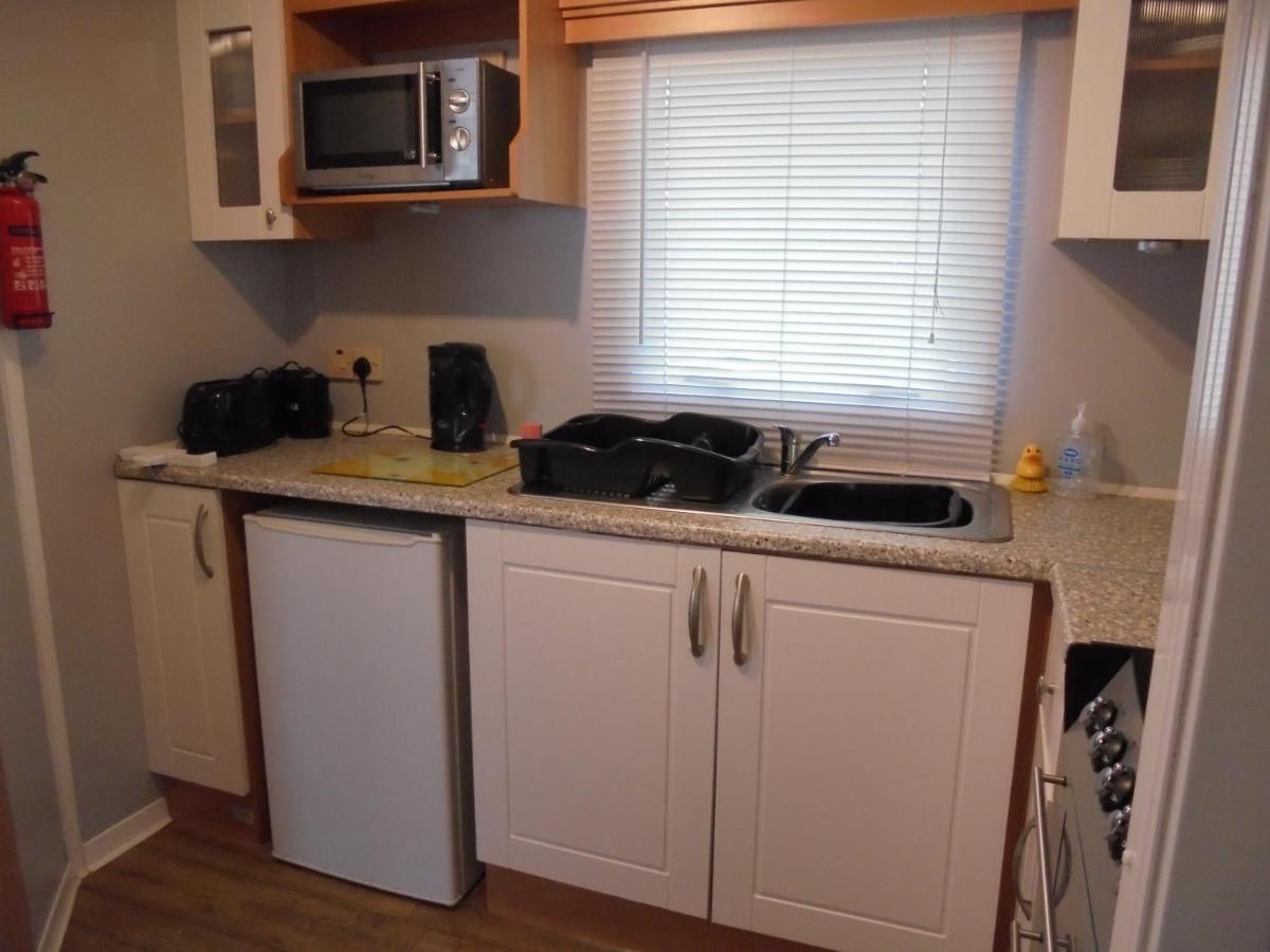 6 Berth Heated On The Chase Brisbane Apartment Ingoldmells Exterior photo