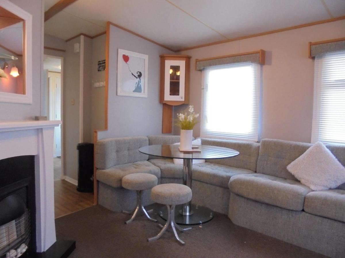 6 Berth Heated On The Chase Brisbane Apartment Ingoldmells Exterior photo